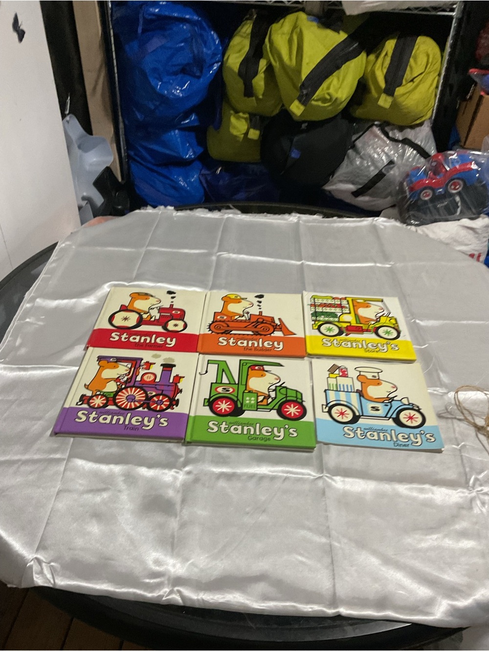 Stanley Bright Vehicle Puzzle Set - Red, Orange, Yellow, Purple, Green, Blue